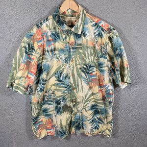 The Territory Ahead Mens Size L Hawaiian Button Shirt Tropical Multicolor Floral